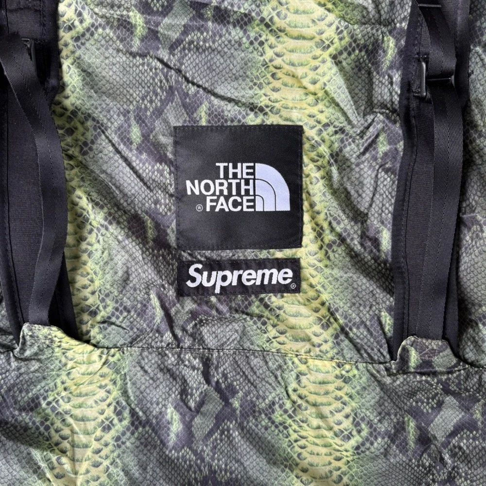 Supreme The North Face Snakeskin Flyweight Duffle Bag Green SS18 Travel Gym Bag